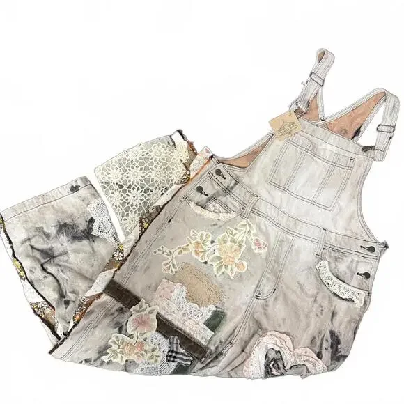 Handmade Up-cycled Magnolia Pearl inspired quilted Miner Overalls NWT - Picture 4 of 16
